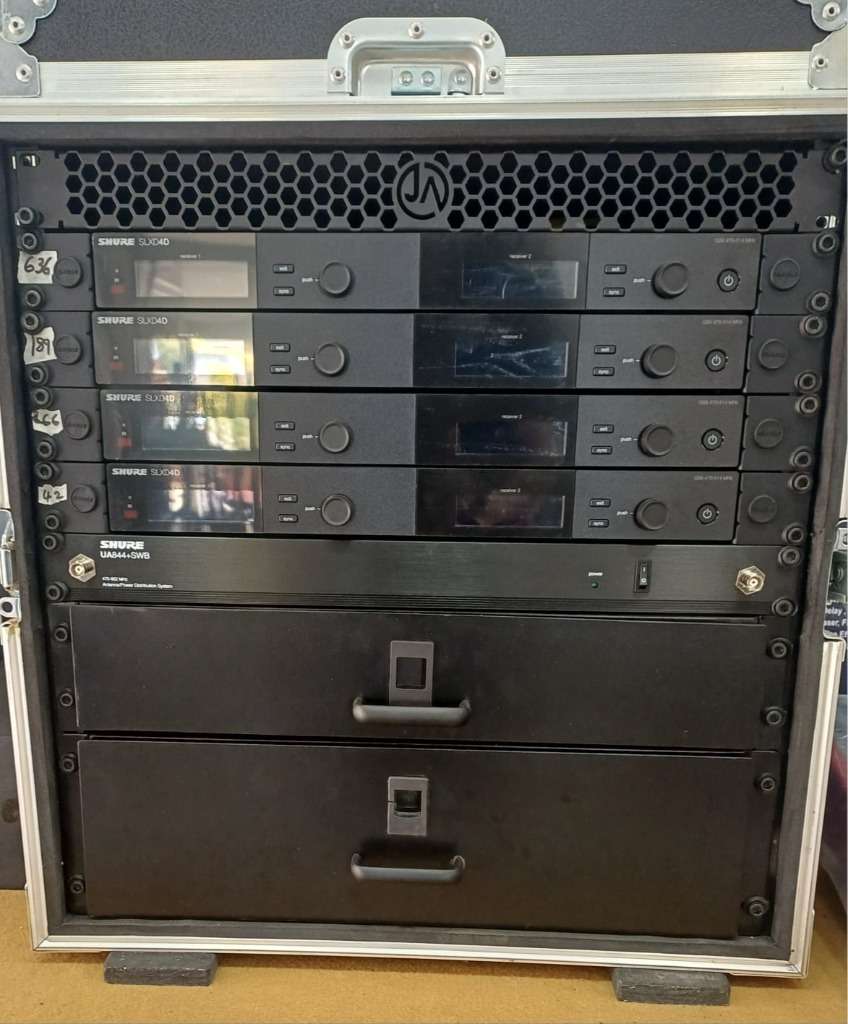 FC 11RU WITH 3RU +2RU METAL DRAWER